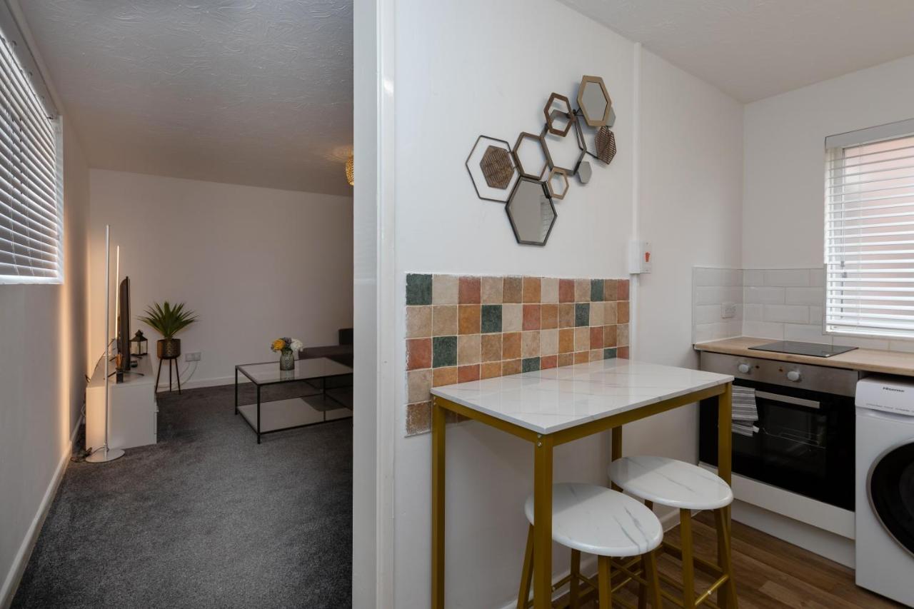 1 Bed Holiday Apartment,Pets Are Welcome ウェーマス エクステリア 写真